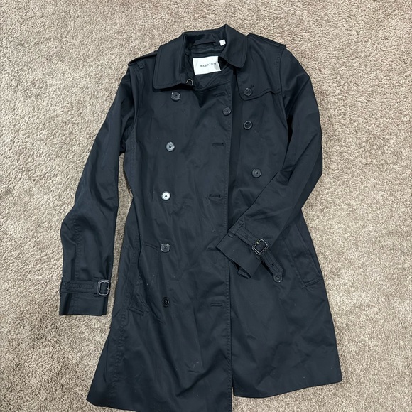 Aritzia babaton trench coat - Picture 1 of 3